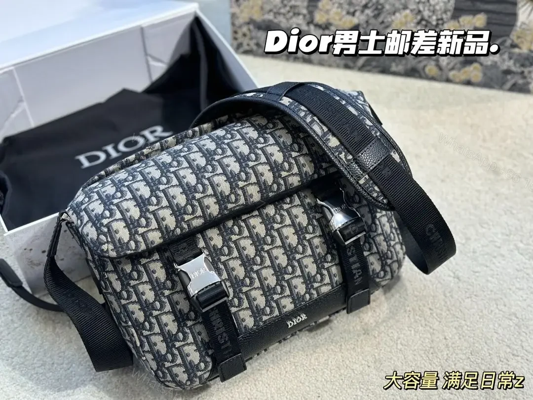 DIOR — view 1