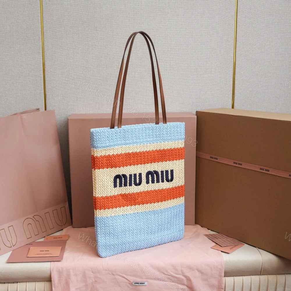 View 3 of 高仿miumiu*5BG248拼色LOGO稻草柳條包藍色免檢版