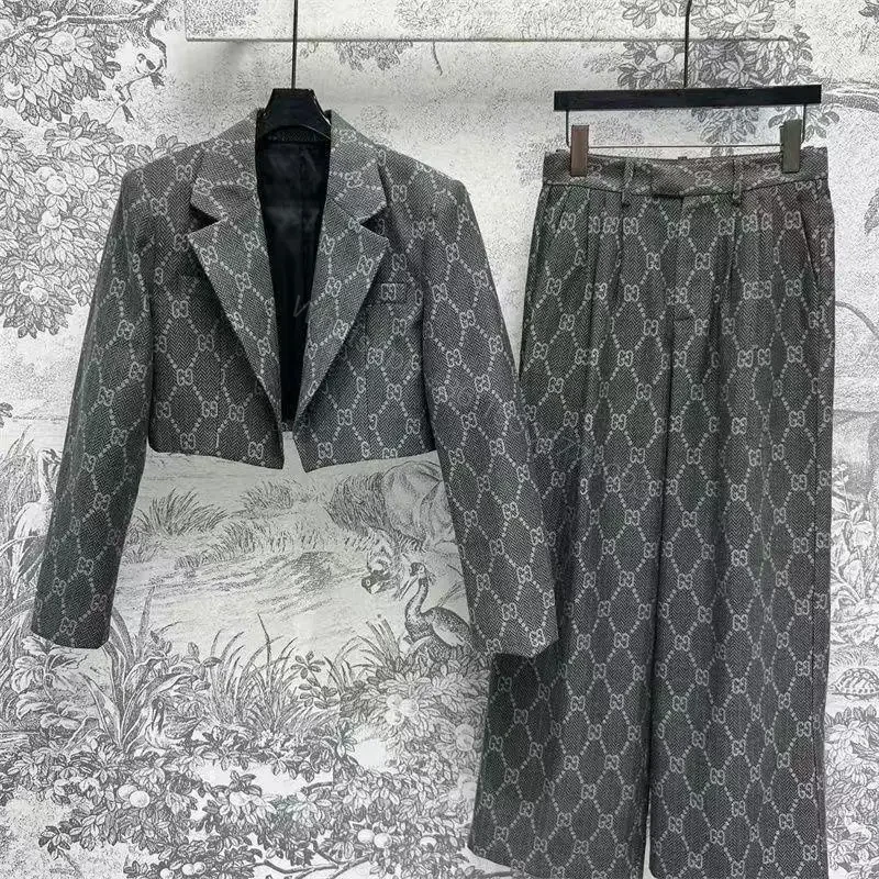 GUCCI — view 1