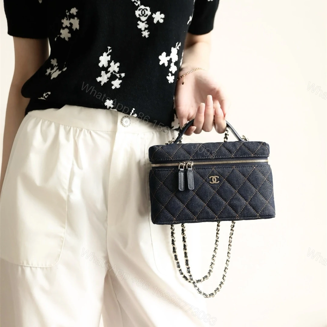 View 22 of 高仿Chanel*26P系列AP4385丹寧牛仔盒子包深藍色免檢版