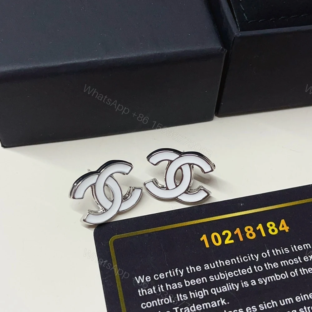 View 5 of CHANEL 25S EARRINGS WHITE SILVER METAL ABF565 B20465 U0776