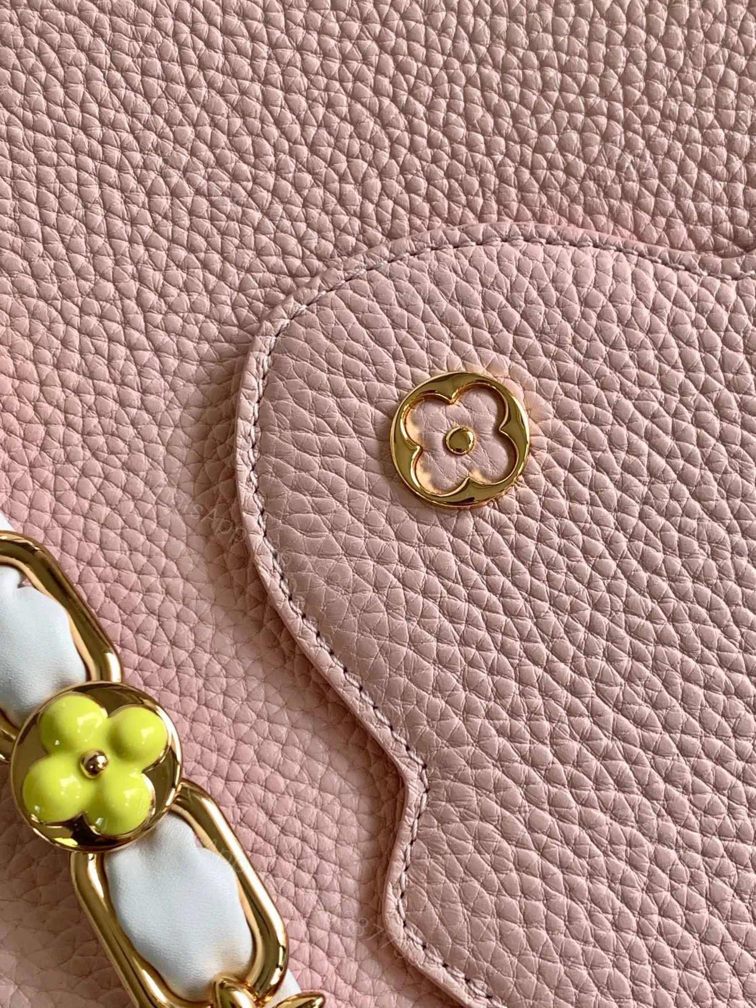 View 3 of Louis Vuitton LV Capucines BB Pink Handbags Lock Gold 27x18x9cm
