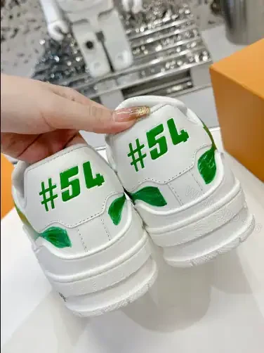 View 8 of LOUIS VUITTON TRAINER SNEAKERS IN GREEN AND WHITE – LSVT342