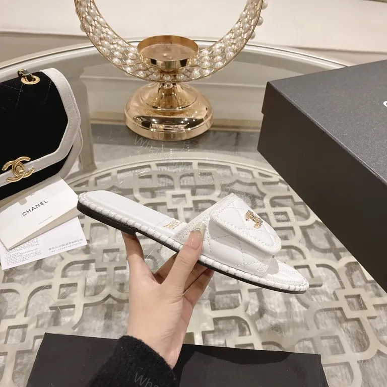 View 2 of White Quilted Slides with Gold Logo â€“ Couture-Inspired Sandals