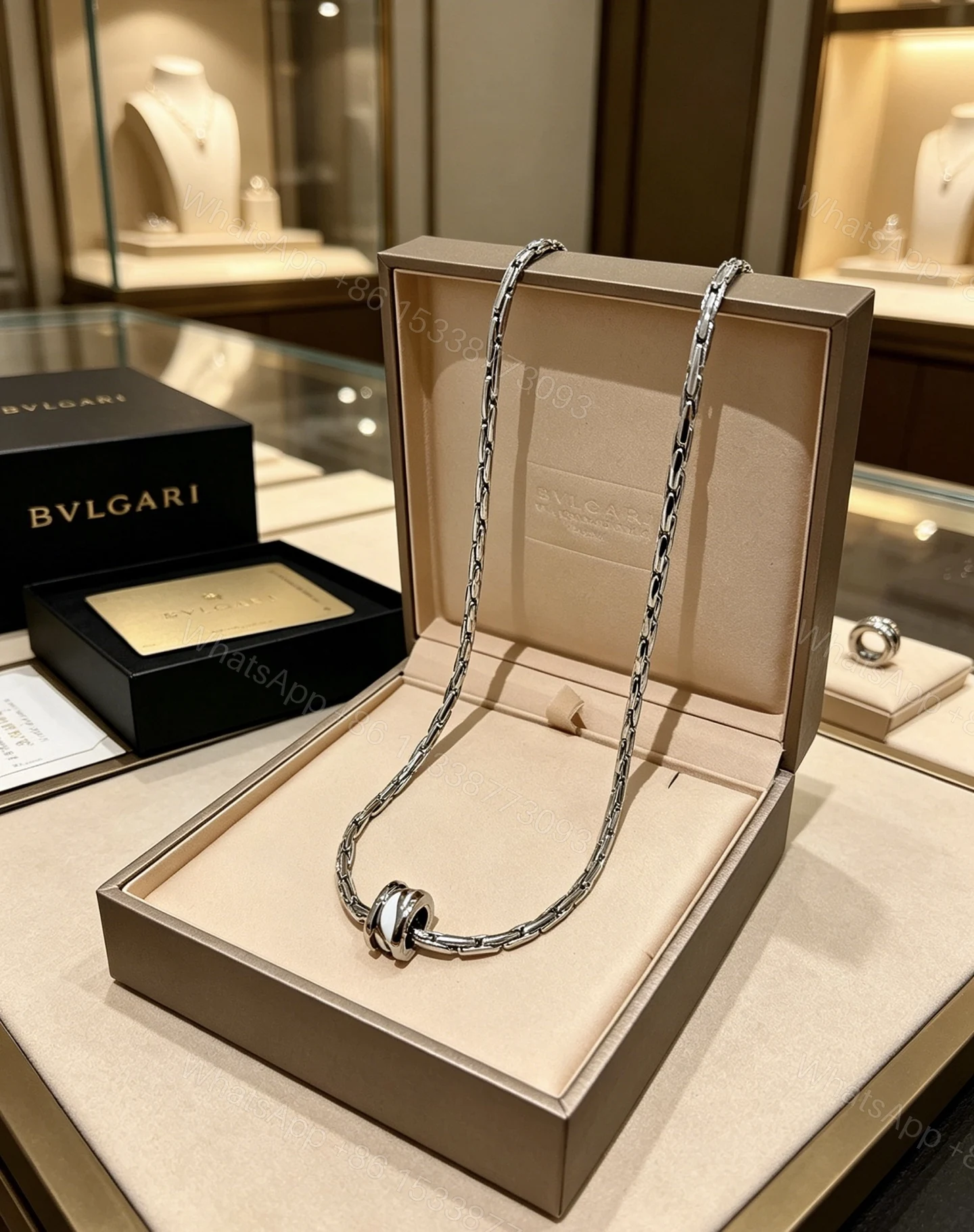 BVLGARI 高仿 陶瓷圓環項鍊 金屬鏈條設計 經典款 — view 1
