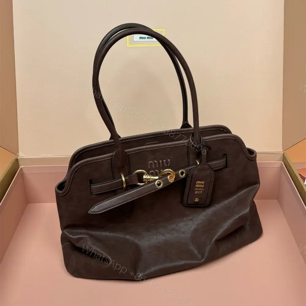 View 8 of 高仿miumiu*Aventure系列5BG291手提包石楠木色免檢版