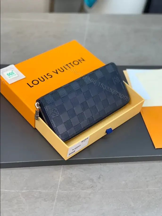 View 3 of LV ZIPPY VERTICAL WALLET DAMIER INFINI LEATHER – LBV402