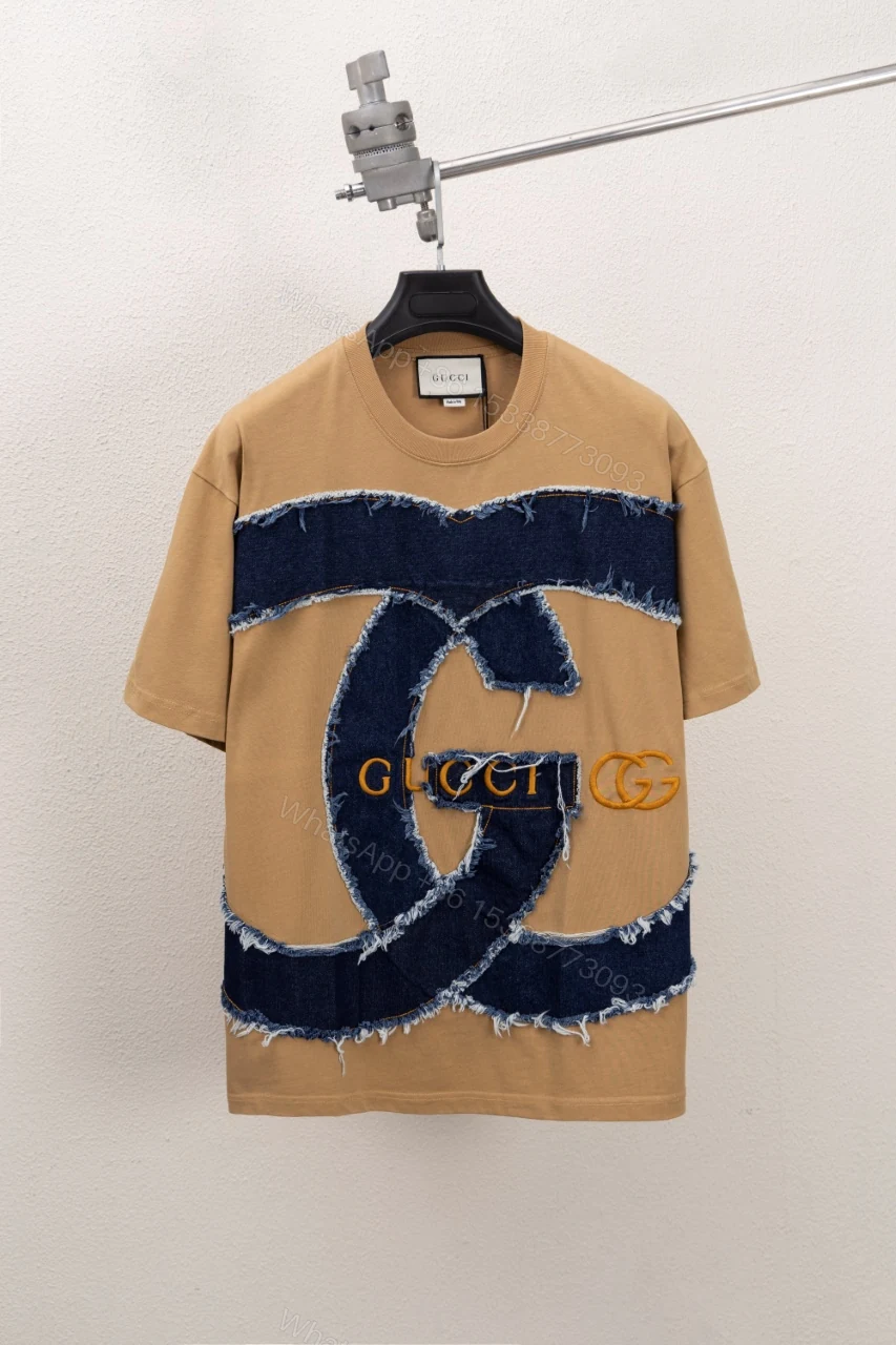 Gucci 原單卡其色GG Logo拼接短袖T恤 牛仔質感設計款 — view 1