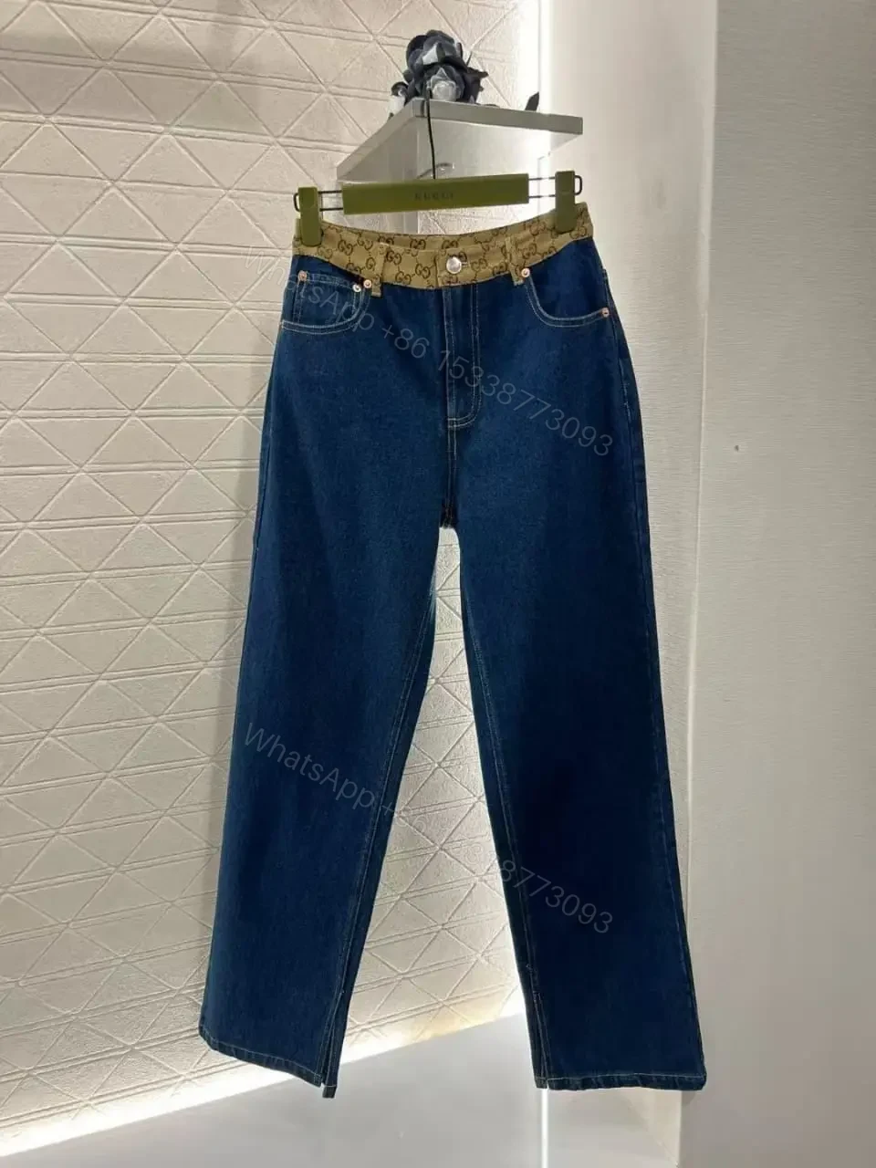 GUCCI — view 1