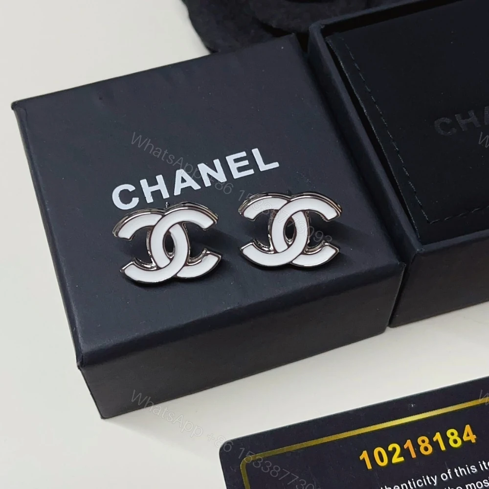 View 6 of CHANEL 25S EARRINGS WHITE SILVER METAL ABF565 B20465 U0776