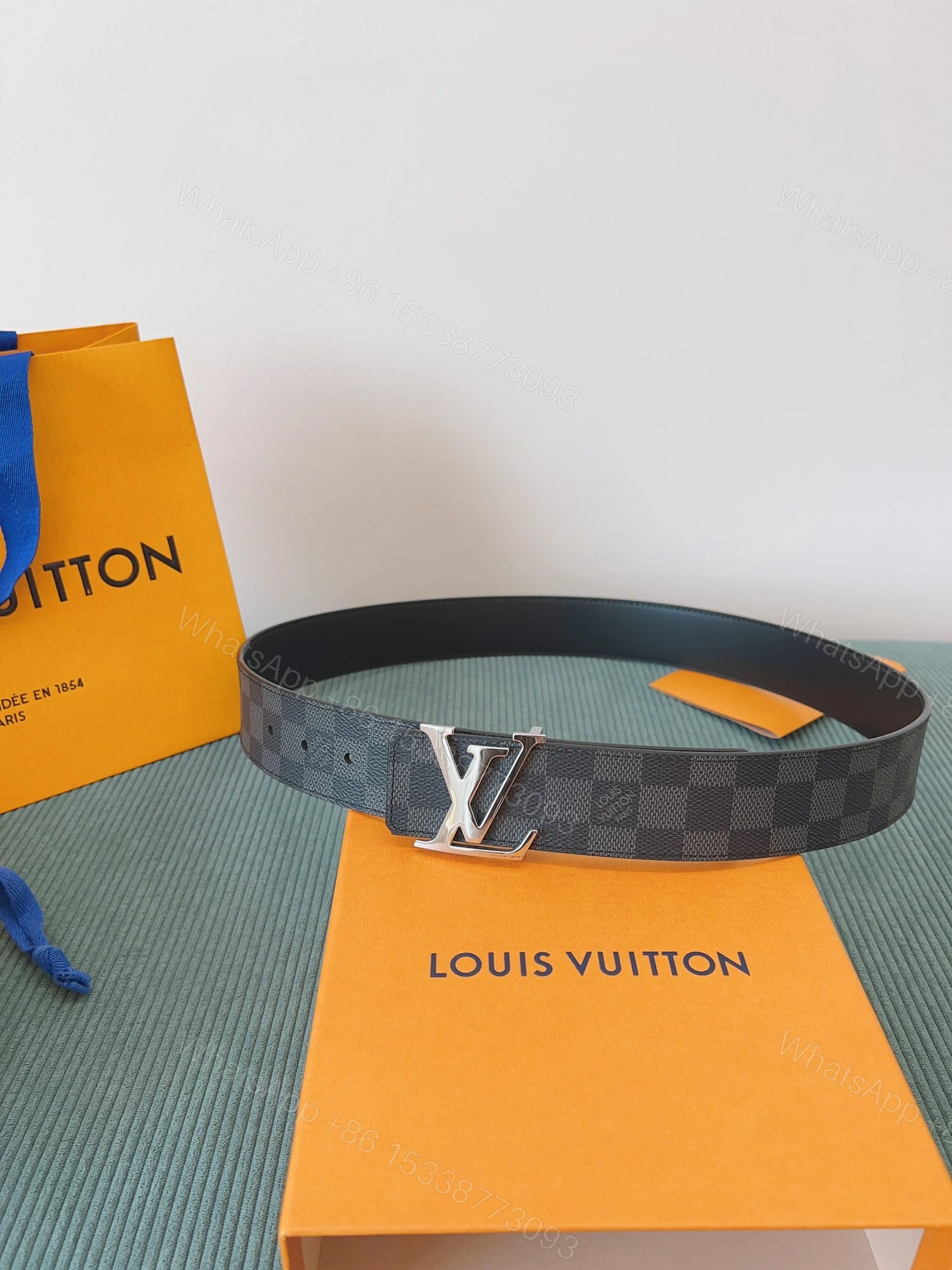 LV 一比一 Damier Graphite格紋皮帶 銀扣 — view 1