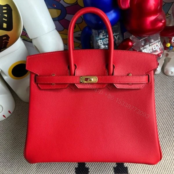 HERMES BIRKIN SWIFT S3 BRIGHT RED GOLD HARDWARE 25CM — view 1