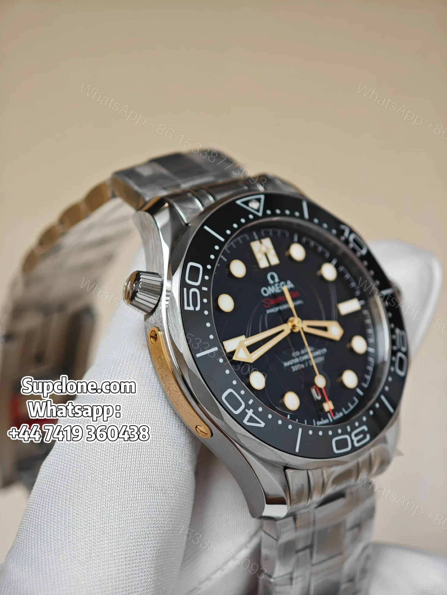 View 2 of Omega Super Clone Seamaster Diver 300M James Bond 210.22.42.20.01.003 42mm