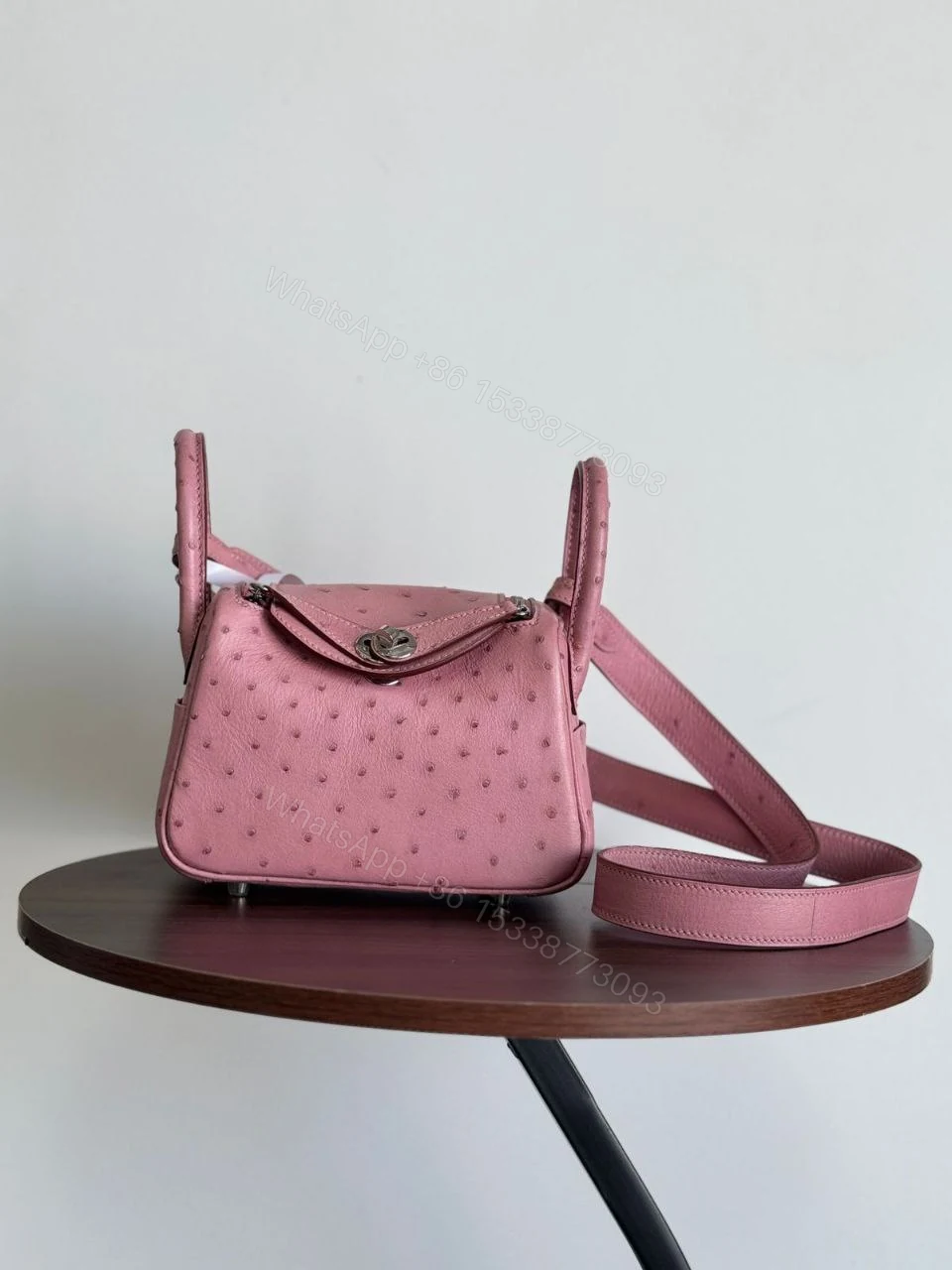 View 9 of HERMÈS Ostrich Mini Lindy shoulder bag in Terre Cuite