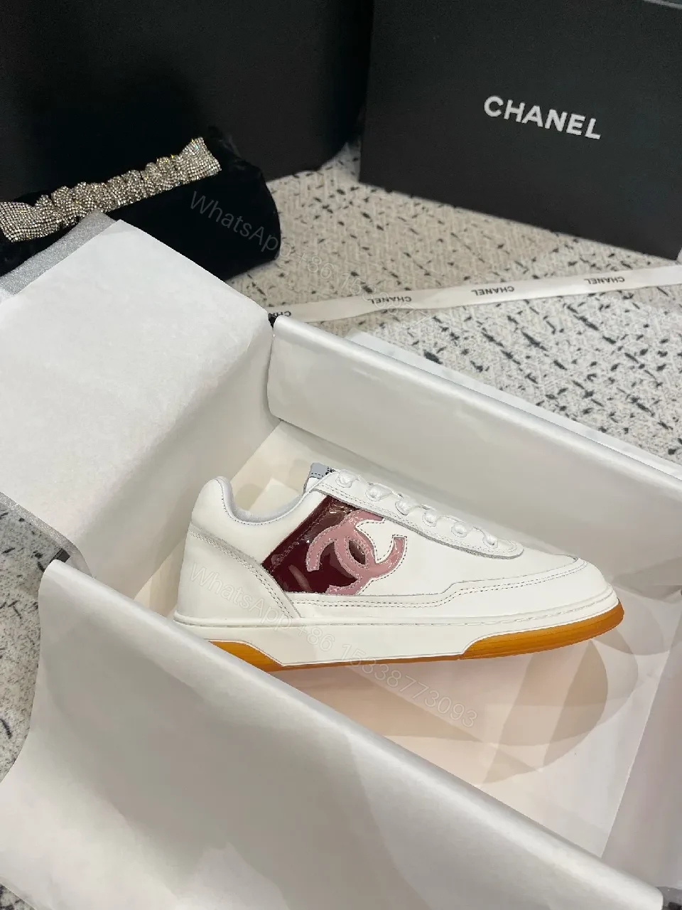 View 8 of White Leather Sneakers Luxury Logo Edge, Premium Casual Sneaker