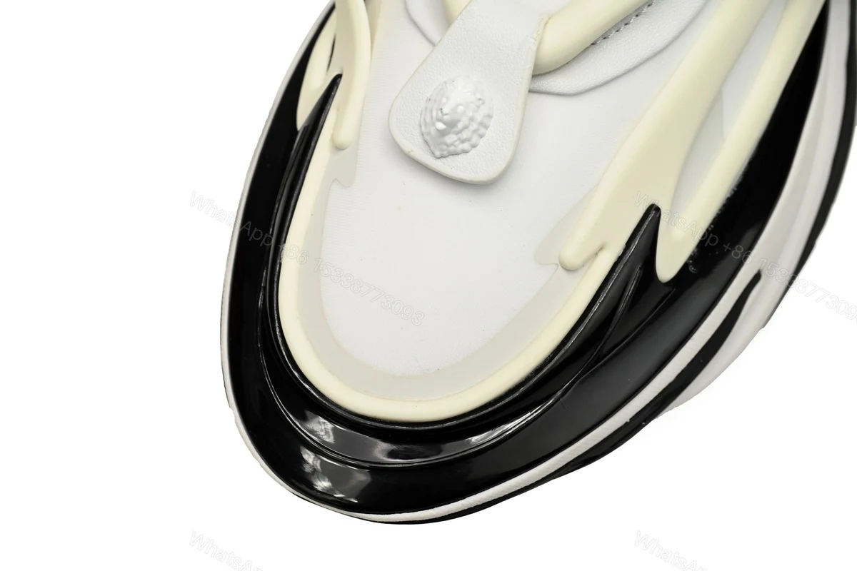 View 6 of BALMAIN Multikolor Buty sportowe Black white and green YM1VJ309