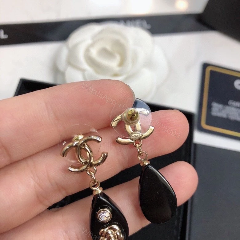 View 7 of EN – Lux Earring Chanel 015