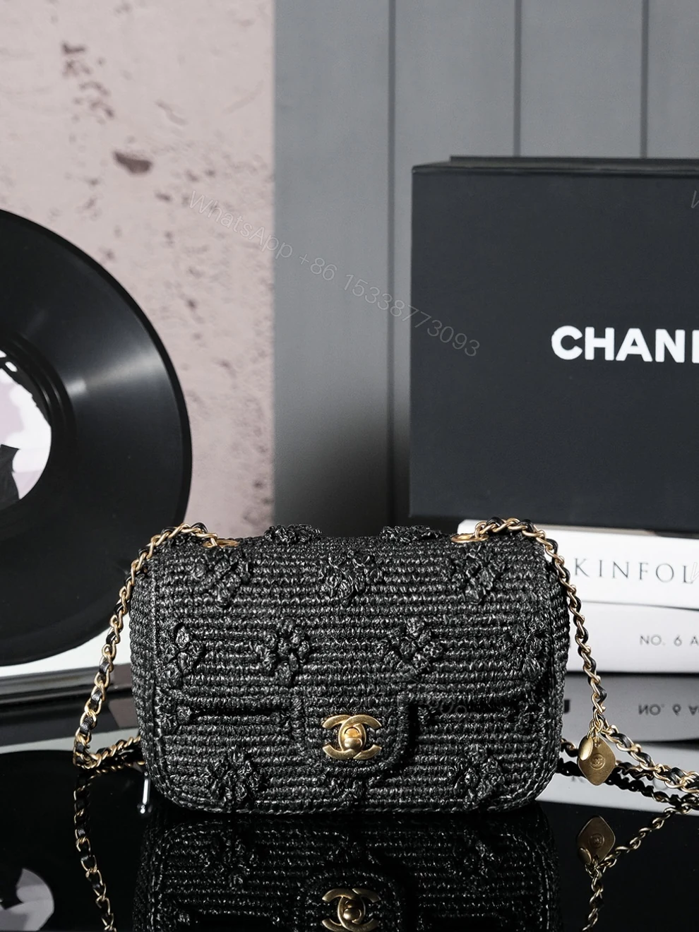 CHANEL 黑色編織原單迷你口蓋包 鏈條小方包 — view 1