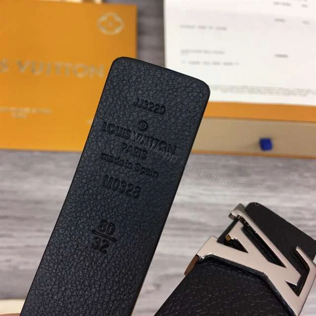 View 9 of LOUIS VUITTON ICONIC 30MM REVERSIBLE BELT – B107
