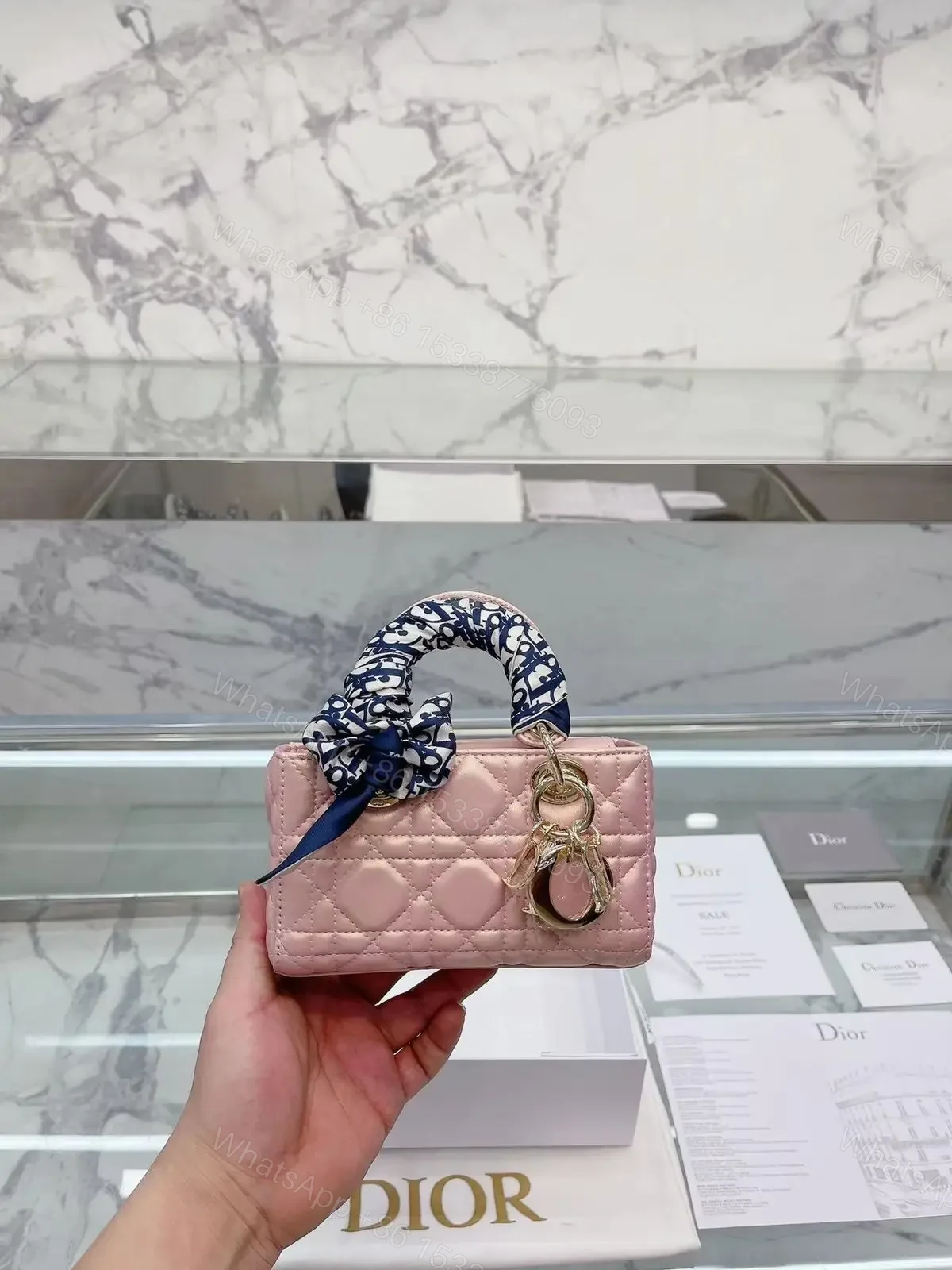 DIOR — view 1