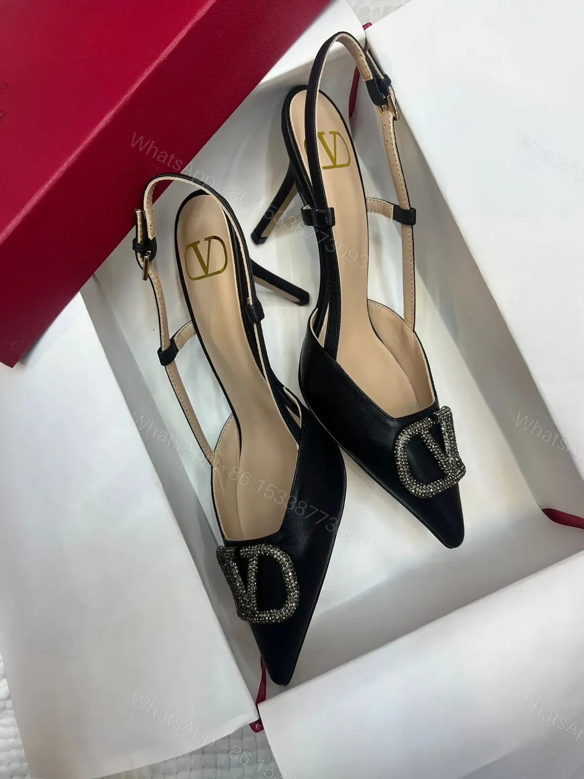 VALENTINO — view 1