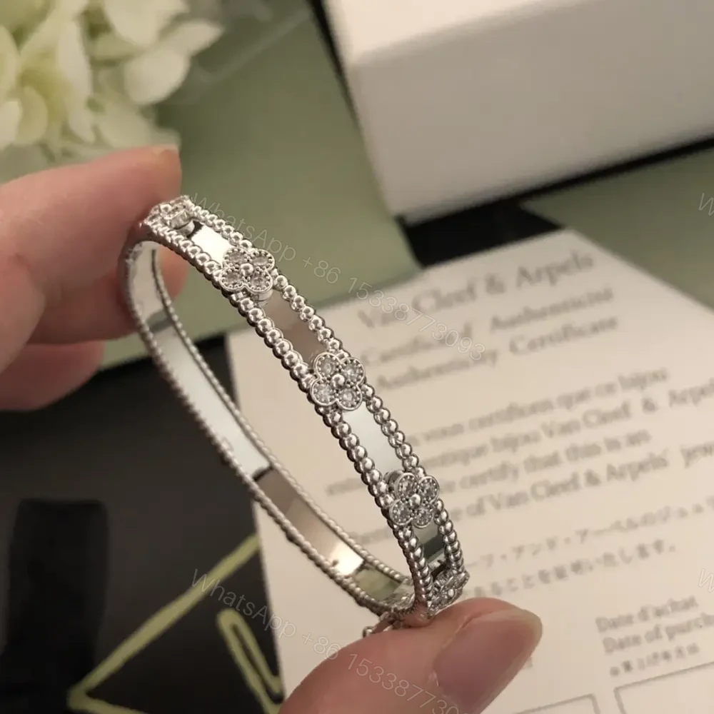 View 4 of 高仿首飾VanCleef&Arpels*RP6X200萬花筒鑽花手鐲