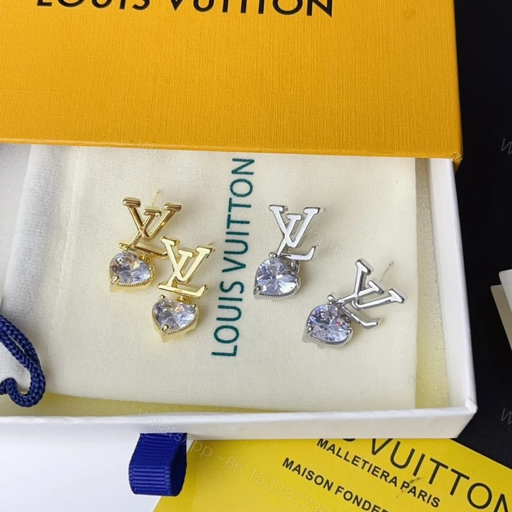 View 3 of LOUIS VUITTON ICONIC HEART EARRINGS GOLD M02385