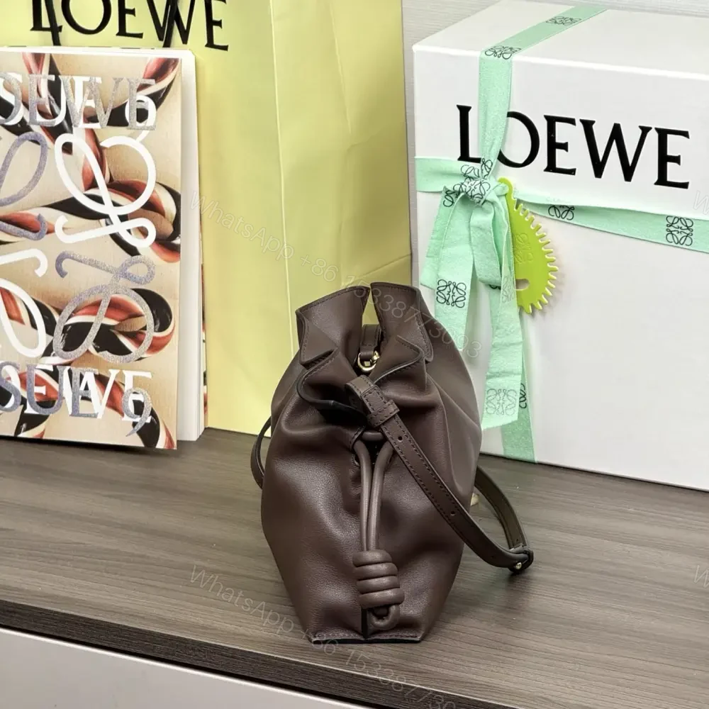 View 3 of 高仿Loewe*Flamenco系列3606福袋包咖啡色Mini免檢版