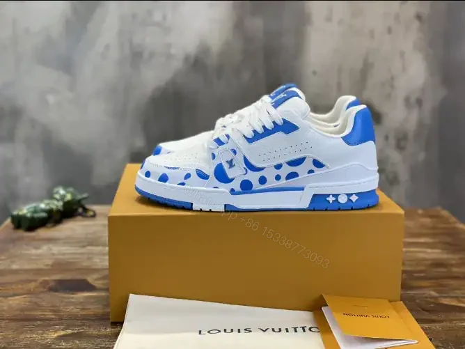 View 7 of LOUIS VUITTON X YAYOI KUSAMA TRAINER CALF LEATHER SNEAKER IN BLUE AND WHITE – LSVT375