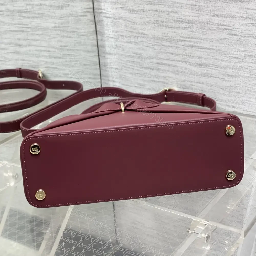 View 5 of 高仿Dior*26SS系列M0732RTU新款徽標手提包酒紅色免檢版