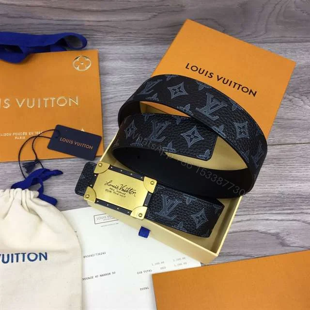 View 2 of LOUIS VUITTON 40MM BELT – B92