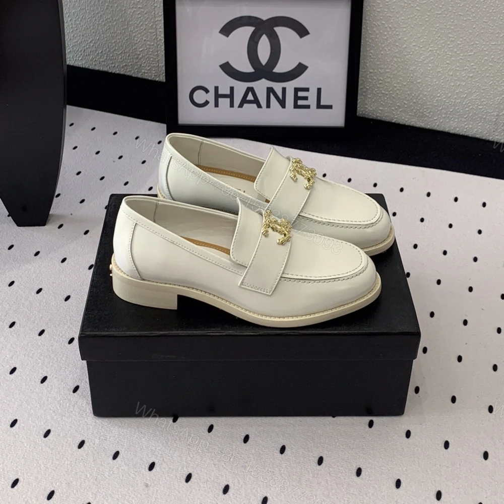 View 2 of 高仿Chanel*24S系列G45663A牛皮革樂福鞋白色3CM免檢版