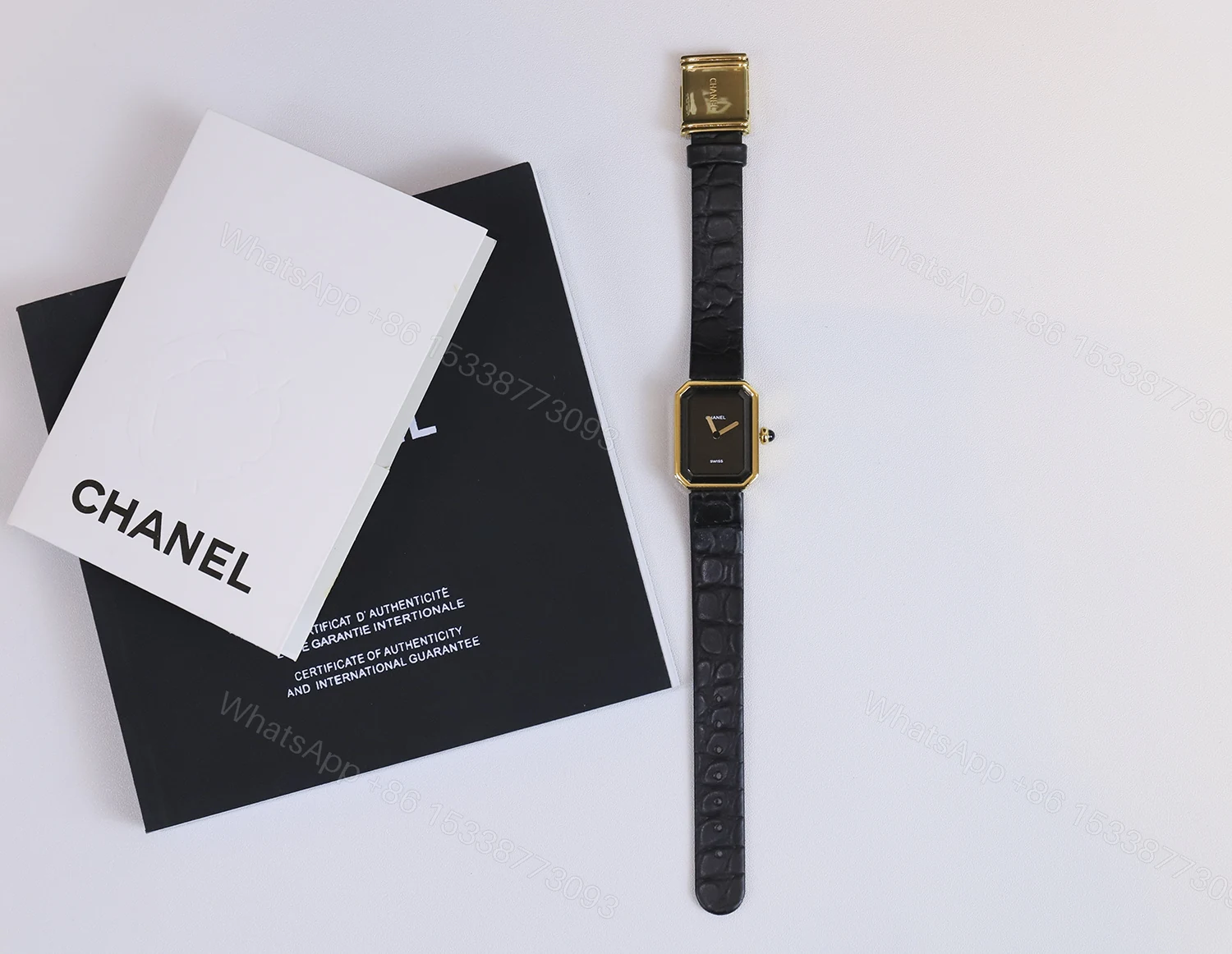 CHANEL Première 黑面金邊高仿皮革腕錶 經典優雅款 — view 1