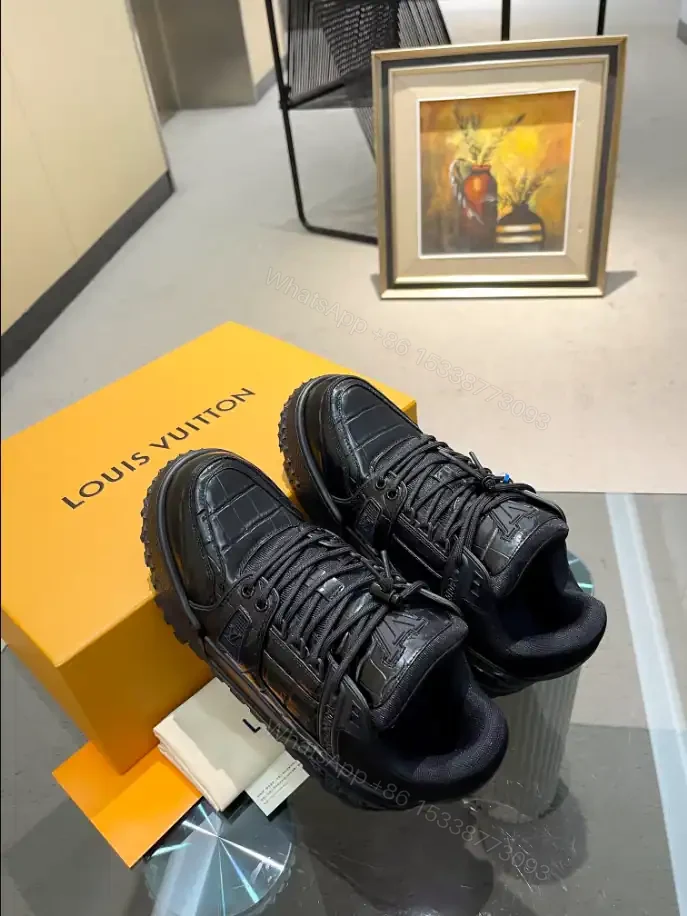 View 6 of LV TRAINER MAXI SNEAKER – LSVT415