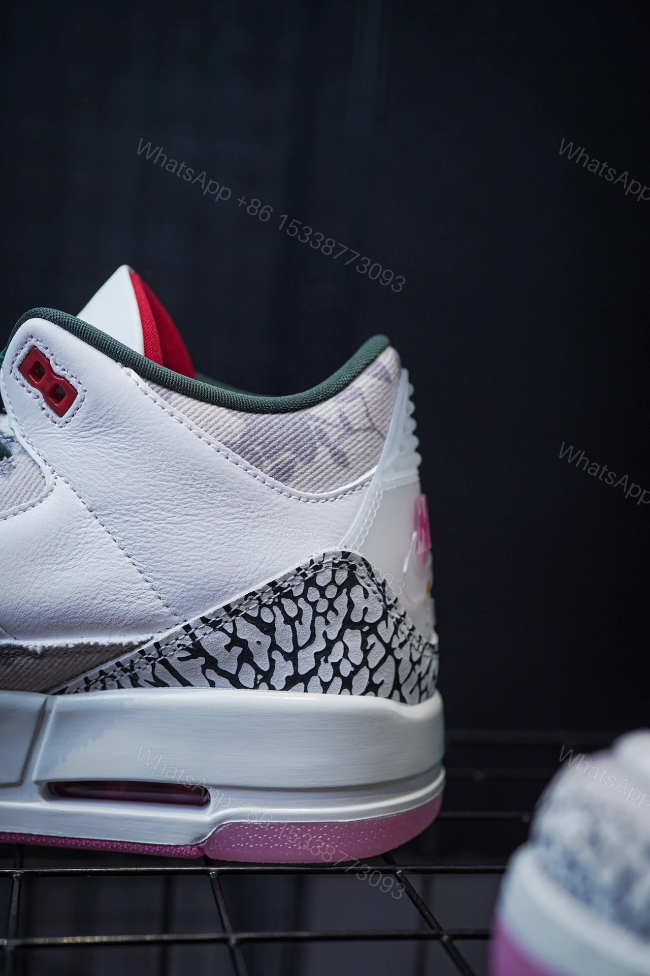 View 5 of Air Jordan 3 Retro Wings replica