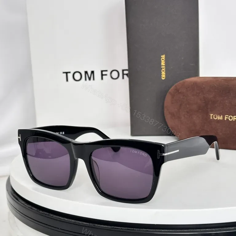Bold Acetate Sunglasses: Structured Luxury Shades — view 1