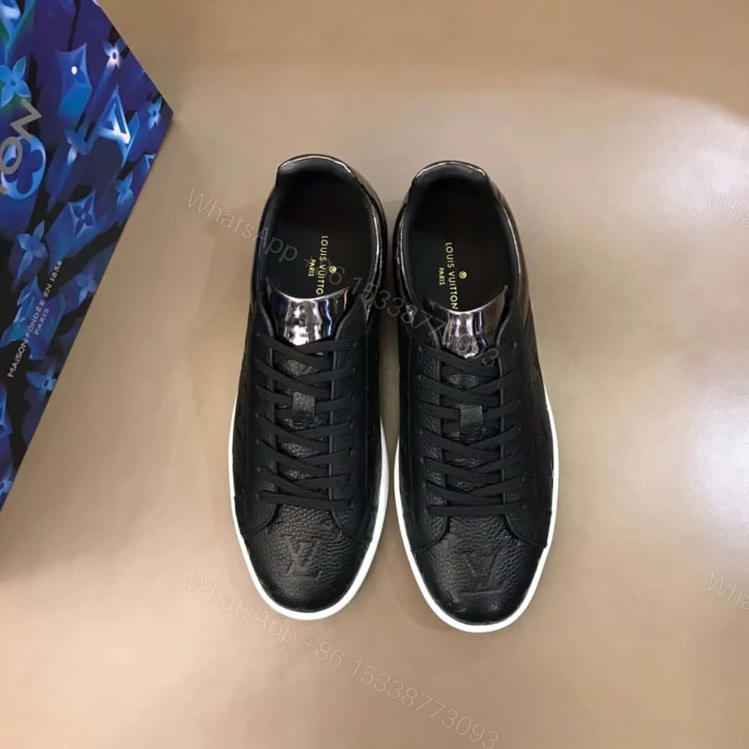 View 9 of LOUIS VUITTON LUXEMBOURG SNEAKER – LV169