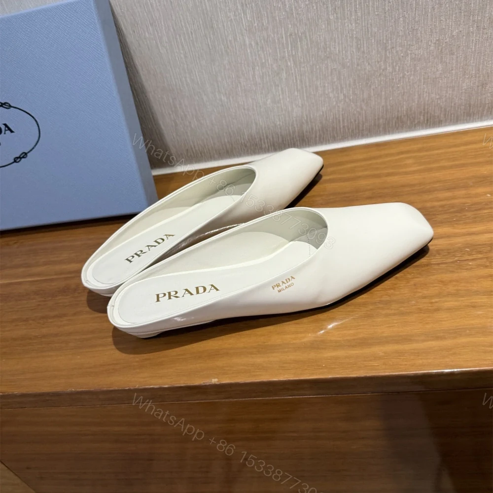 View 5 of 高仿Prada*1S825M方頭皮質休閒拖鞋白色免檢版