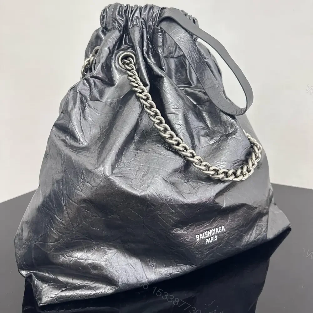 View 3 of 高仿Balenciaga2023Crushtote褶皺牛皮購物袋大號