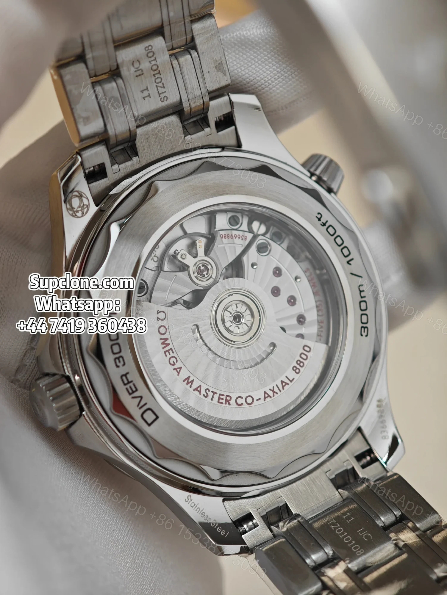 View 10 of OMEGA Super Clone Seamaster Diver 300M 210.30.42.20.04.001 42mm
