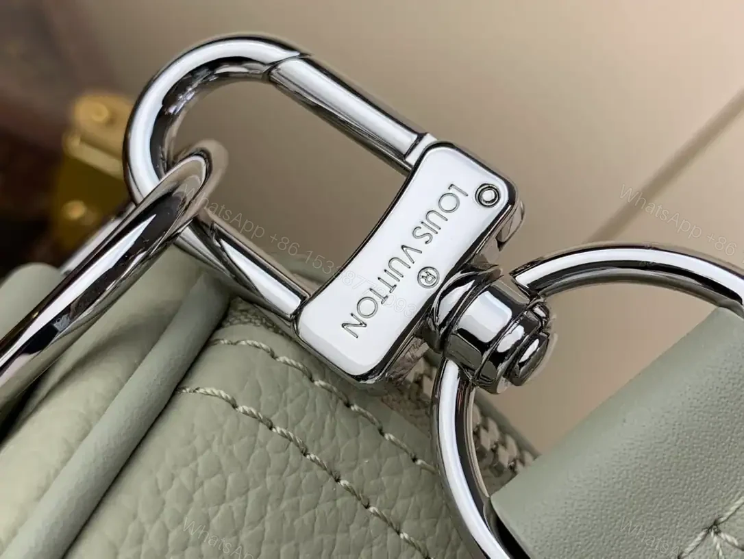 View 6 of LOUIS VUITTON KEEPALL BANDOULIÈRE 50 IN GREY – LBV424