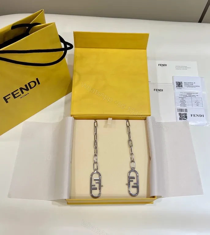Minimalist Chain-Link Necklace with Signature Hardware - Unisex Luxury — view 1