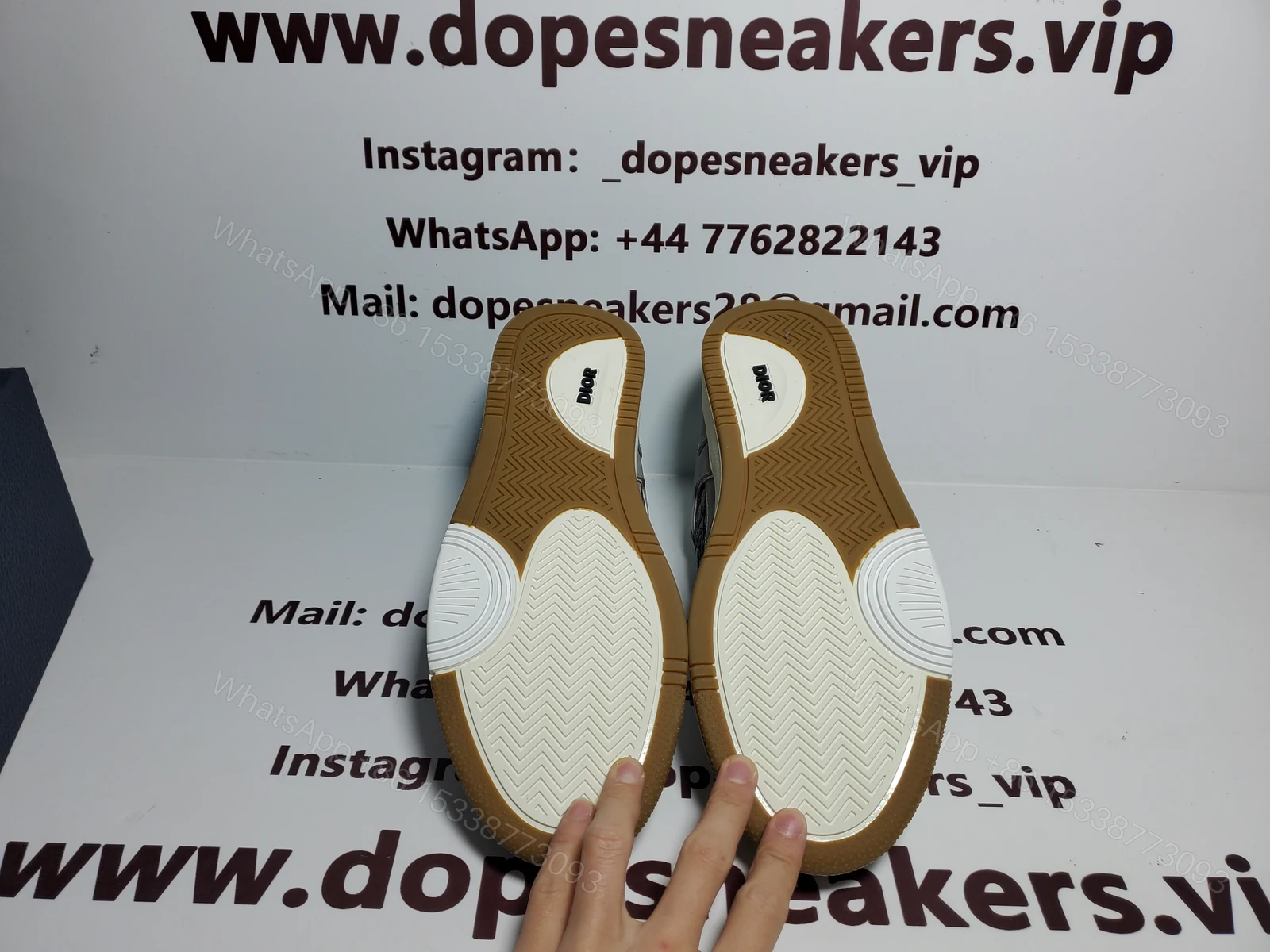 View 4 of Dior B27 Low Gray White 3SN272ZIR_H165