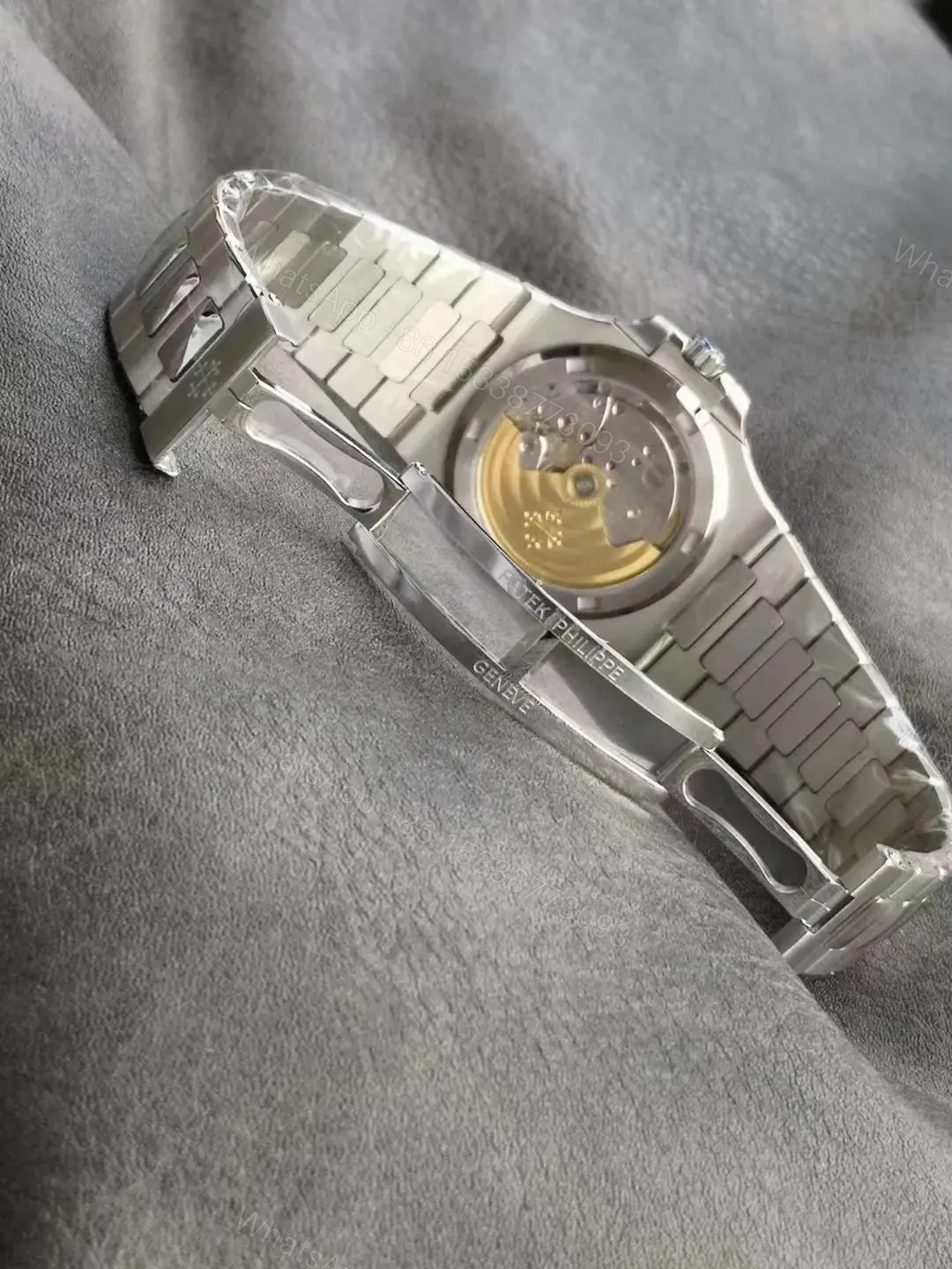 View 6 of Replica Patek Philippe Nautilus 5711 White Dial