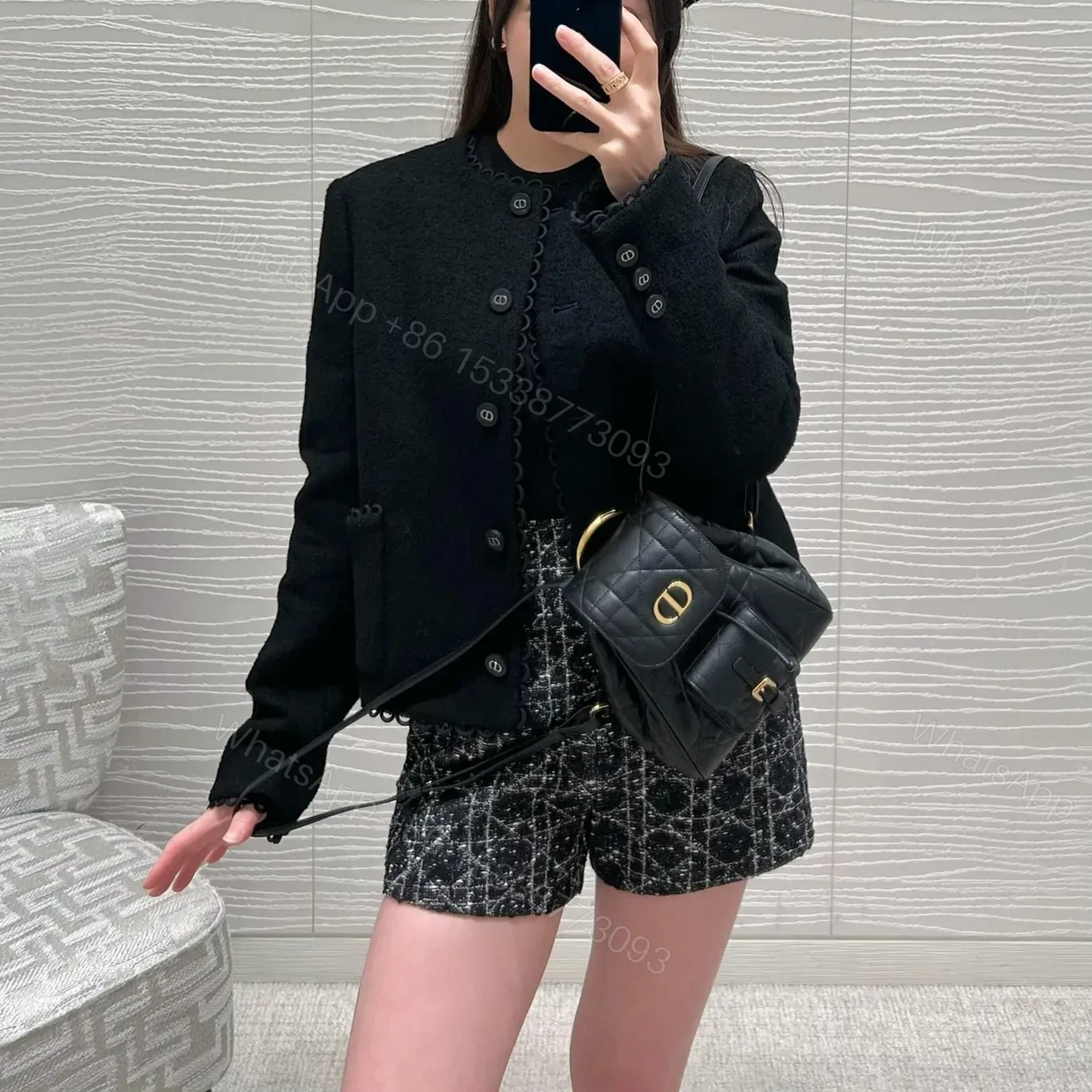 View 16 of 高仿Dior*Caro系列M6302M900小羊皮雙肩包黑色小號免檢版