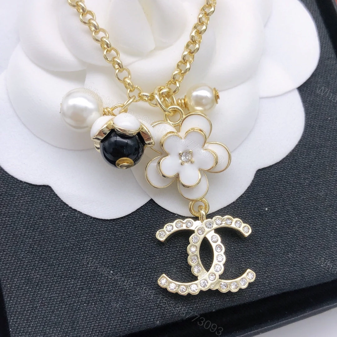 View 5 of EN – Lux Necklace CHL006