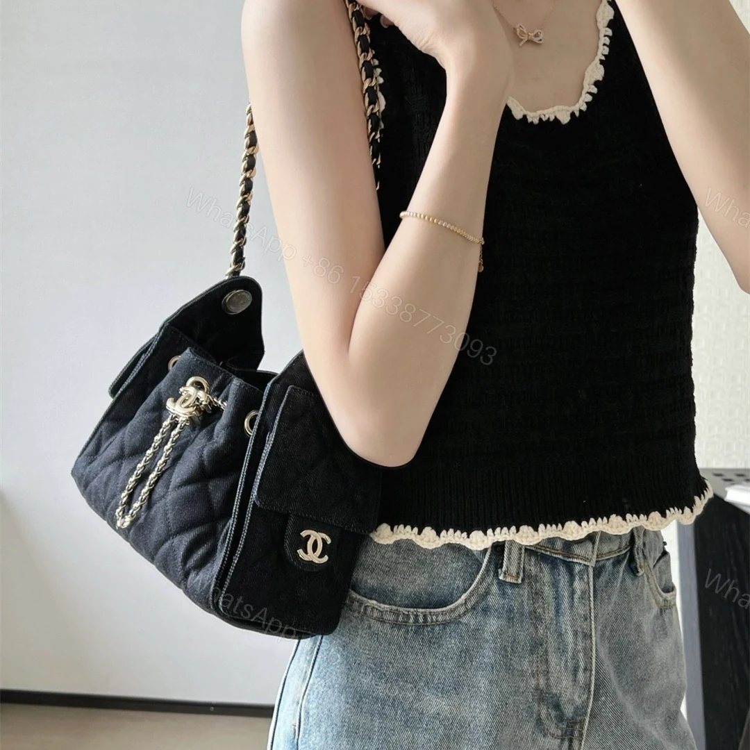 View 23 of 高仿Chanel*26P/25Bag系列AS5631水洗牛仔布手袋Mini黑色免檢版