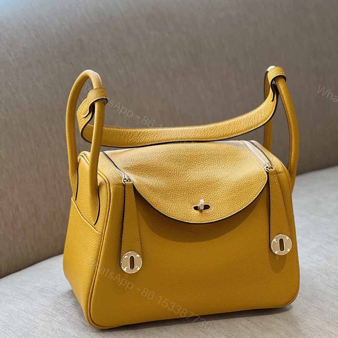 Hermes Lindy 26 Yellow Gold Hardware — view 1
