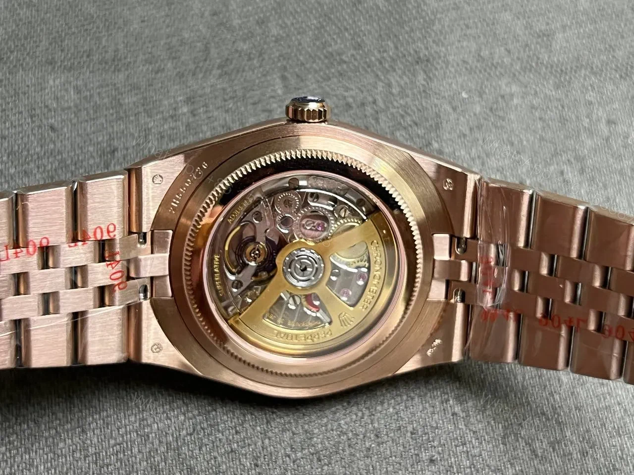 View 3 of Rolex Land-Dweller 40 mm Everose gold (2025)