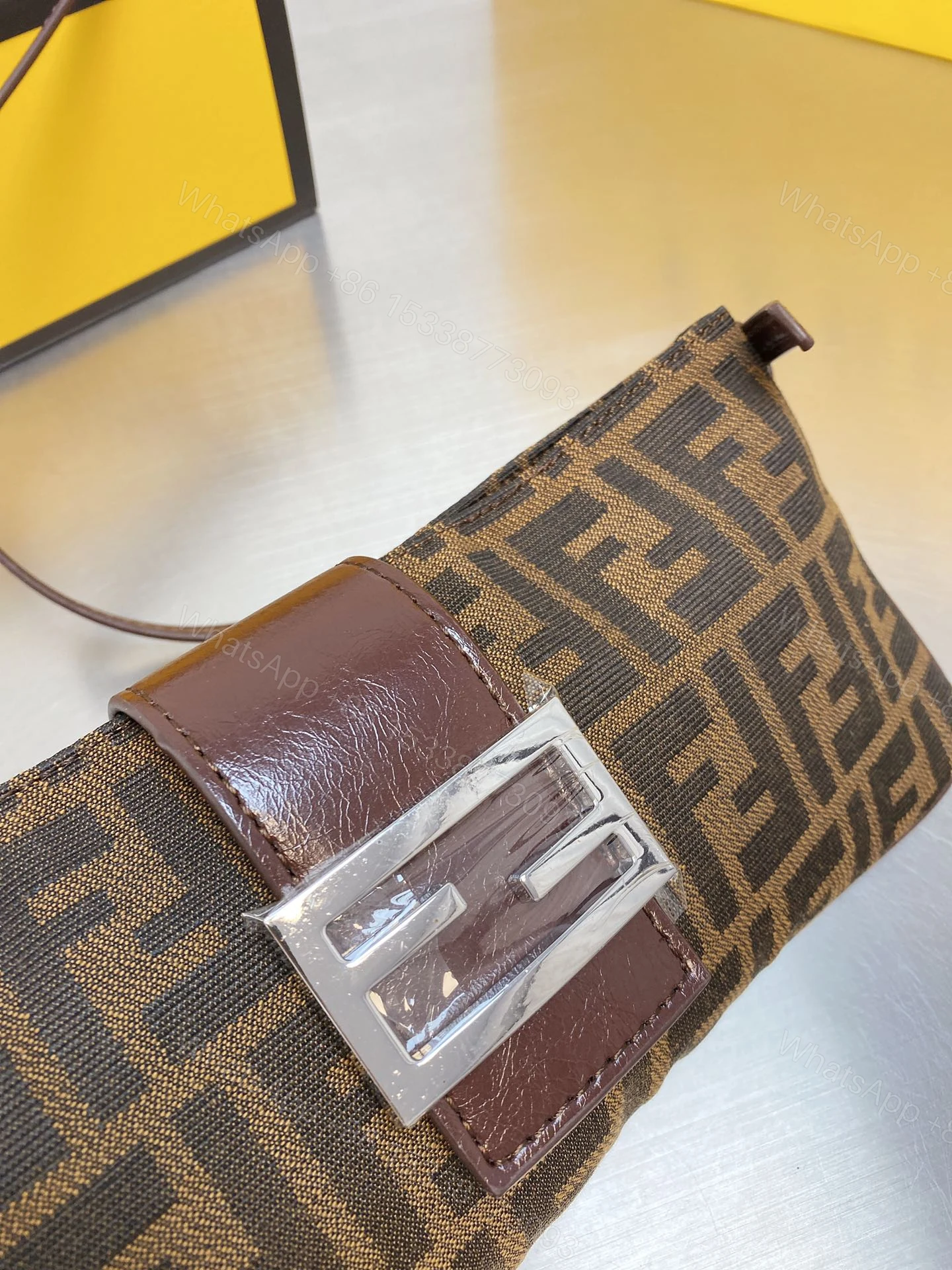 View 3 of Fendi Pre-Owned 1990-2000s Baguette shoulder bag